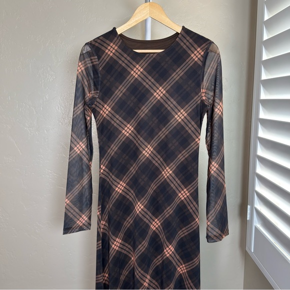 SOLD - Picture 5 of 10